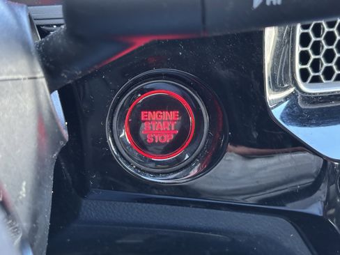 Used 2023 Honda Civic Sport image 4