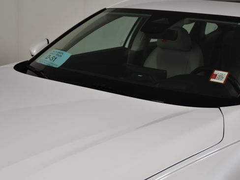 Certified 2023 Honda Accord Touring image 12