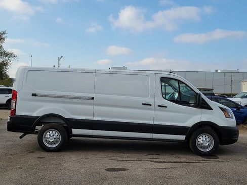 New 2026 Ford Transit 250 Low Roof AWD image 6