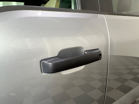 Used 2023 Ford F150 XLT image 15