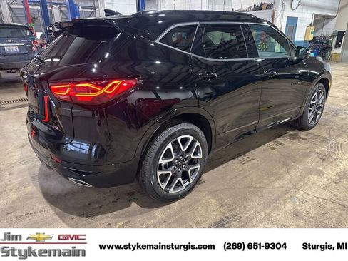 New 2026 Chevrolet Blazer RS w/ Driver Confidence II Package AWD/4WD image 10