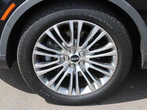Used 2018 Lincoln MKX Reserve AWD/4WD image 17