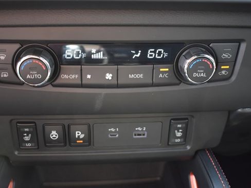 New 2026 Nissan Frontier PRO-4X w/ Pro-4x Convenience Package image 25