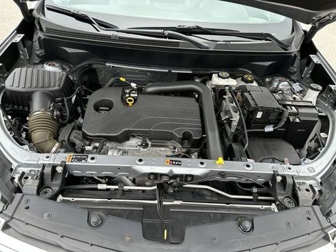 Certified 2024 Chevrolet Equinox LS AWD/4WD image 20
