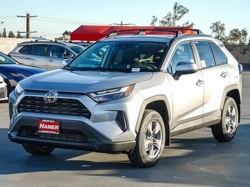 New 2025 Toyota RAV4 XLE image 3