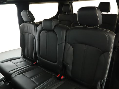 Used 2024 Jeep Grand Wagoneer Series II Obsidian w/ Quick Order Packagew 28T AWD/4WD image 6