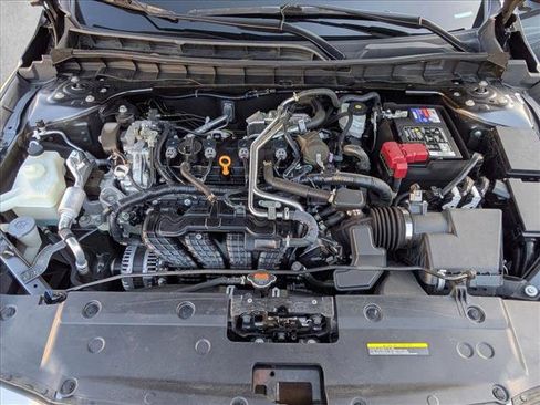 Used 2022 Nissan Altima 2.5 SV w/ SV Premium Package image 24