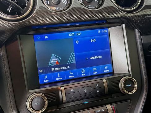 Used 2022 Ford Mustang Shelby GT500 w/ Carbon Fiber Track Pack image 18