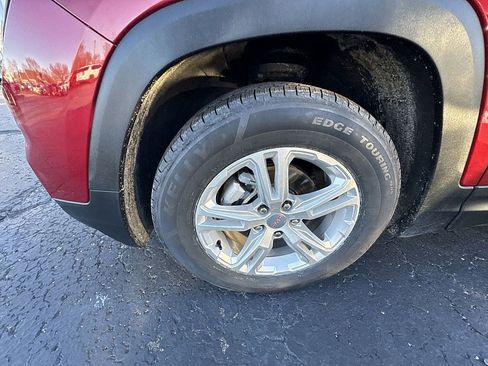 Used 2022 GMC Terrain SLE image 26