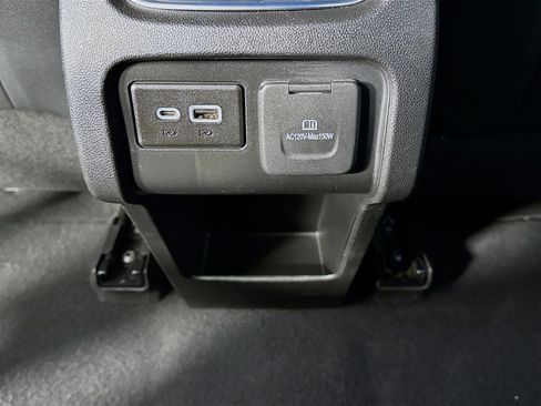 Used 2022 Chevrolet Blazer Premier w/ Enhanced Convenience Package FWD image 28