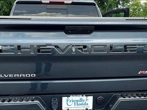 Used 2020 Chevrolet Silverado 1500 RST AWD/4WD image 25