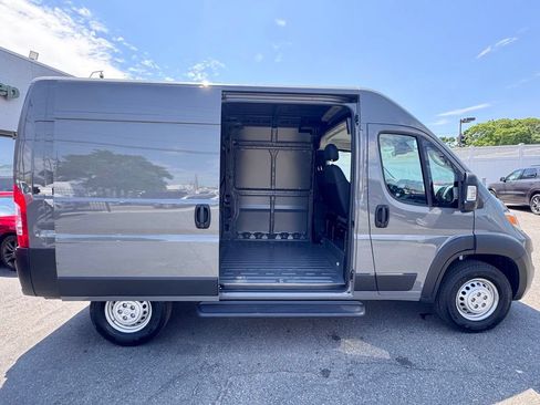 Used 2026 RAM ProMaster 1500 w/ Safety Group FWD image 10
