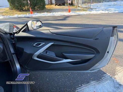 Used 2021 Chevrolet Camaro LT image 13