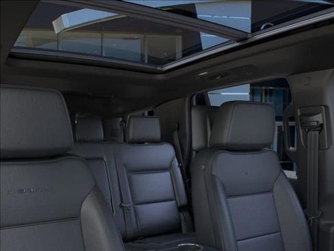 New 2026 GMC Yukon Denali image 24