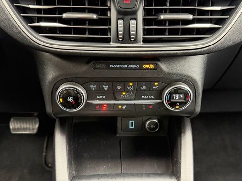 Used 2020 Ford Escape SEL AWD/4WD image 32