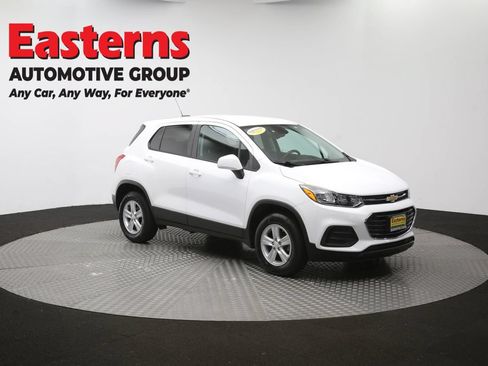 Used 2020 Chevrolet Trax LS w/ Tint and Cruise Package AWD/4WD image 49