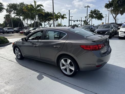 Used 2015 Acura ILX w/ Technology Package FWD image 12
