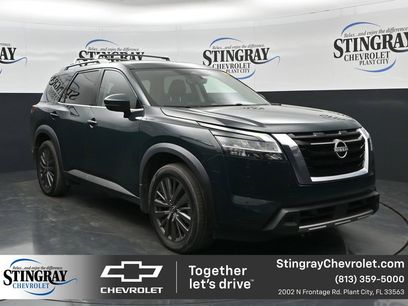 Used 2024 Nissan Pathfinder SL w/ SL Premium Package