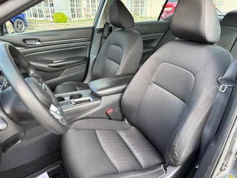 Used 2021 Nissan Altima 2.5 S w/ Driver Assist Package FWD image 10