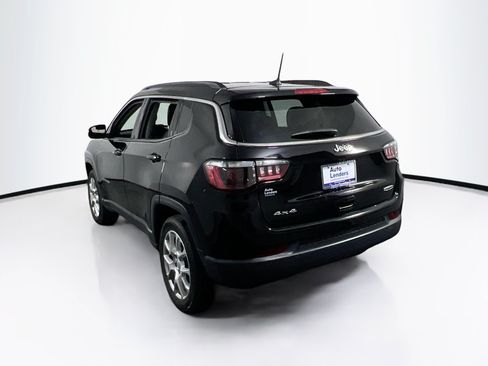 Used 2022 Jeep Compass Latitude AWD/4WD image 7