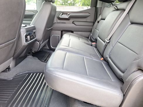 Used 2023 Chevrolet Silverado 1500 LTZ AWD/4WD image 29
