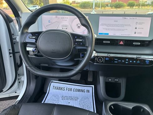 Certified 2024 Hyundai Ioniq 5 Limited AWD/4WD image 18
