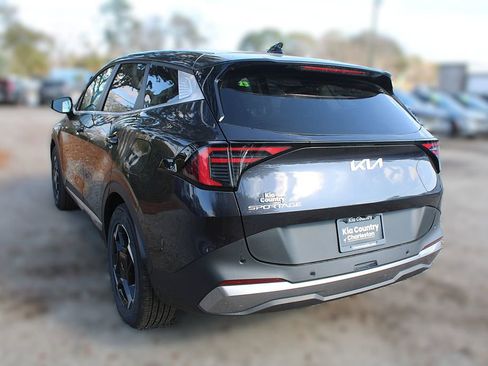 New 2026 Kia Sportage EX image 12