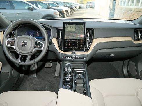 New 2026 Volvo XC60 T8 Plus w/ Protection Package Premier image 23