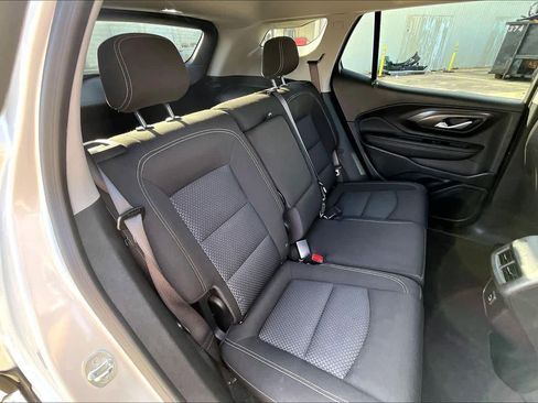 Used 2022 GMC Terrain SLE w/ Driver Convenience Package image 21