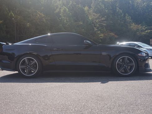 Used 2022 Ford Mustang Mach 1 image 10