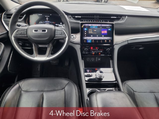 Used 2023 Jeep Grand Cherokee Limited AWD/4WD image 37