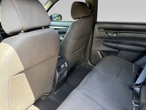 Used 2025 Honda CR-V Sport image 12
