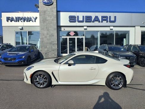 Certified 2023 Subaru BRZ Premium RWD image 1
