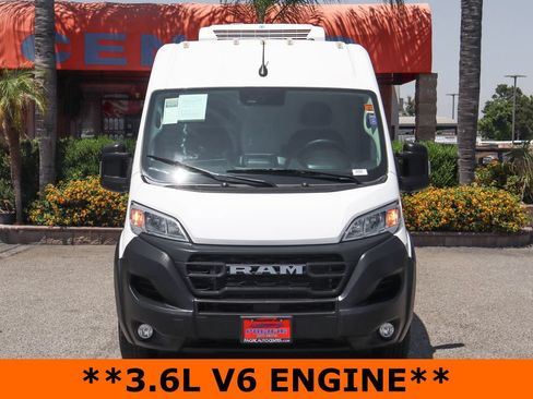Used 2025 RAM ProMaster 3500 w/ Convenience Group FWD image 3