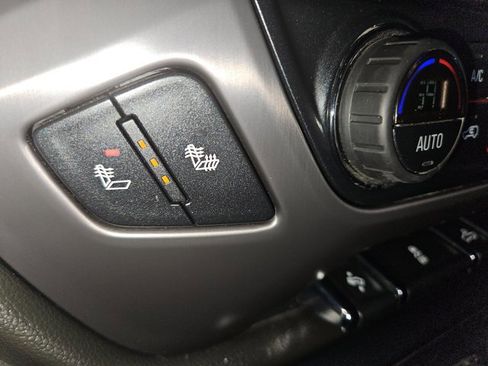 Used 2015 GMC Sierra 2500 SLE image 13