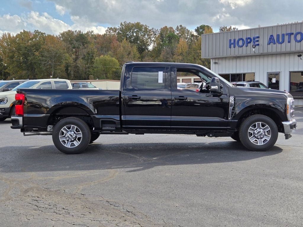 New 2026 Ford F350 Lariat RWD image 4