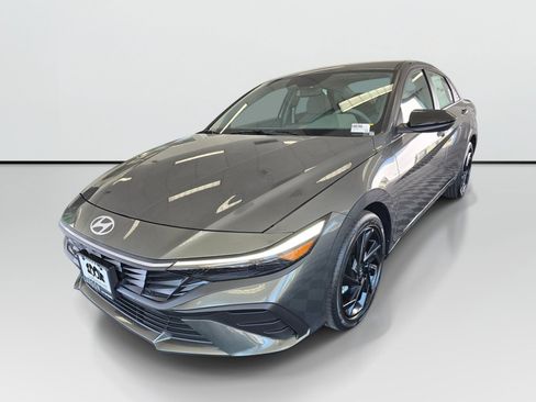 New 2026 Hyundai Elantra Sport FWD image 8