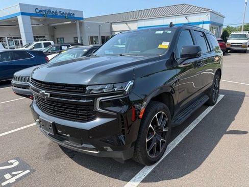 Used 2023 Chevrolet Tahoe RST w/ Luxury Package AWD/4WD image 3