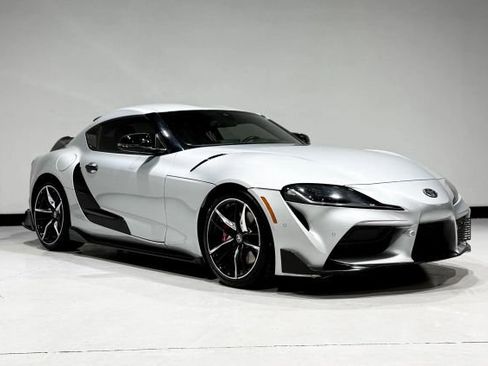 Used 2021 Toyota Supra Premium w/ Driver Assist Package image 6