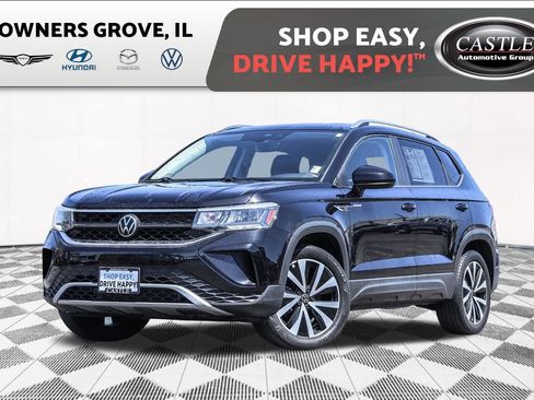 Certified 2023 Volkswagen Taos SE w/ Panoramic Sunroof Package AWD/4WD image 1