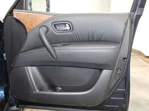 Used 2024 Nissan Armada SL image 38