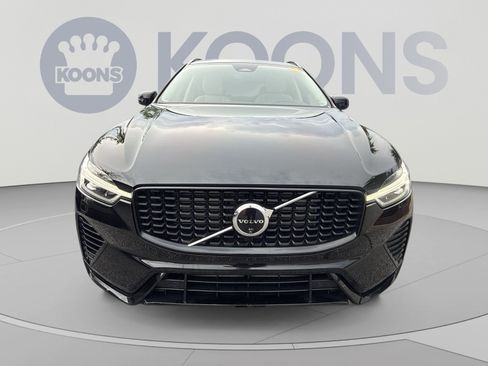Used 2024 Volvo XC60 T8 Plus w/ Protection Package Premier AWD/4WD image 11