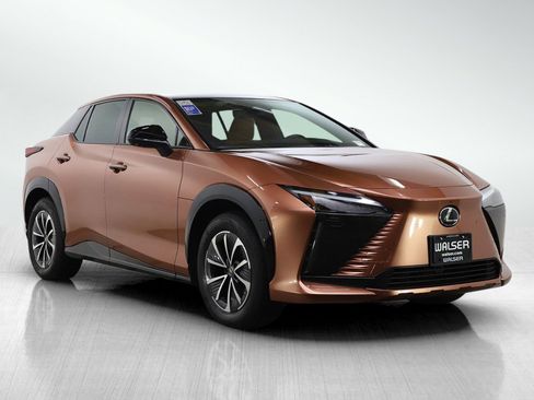 Used 2024 Lexus RZ 450e Premium w/ Technology Package AWD/4WD image 9