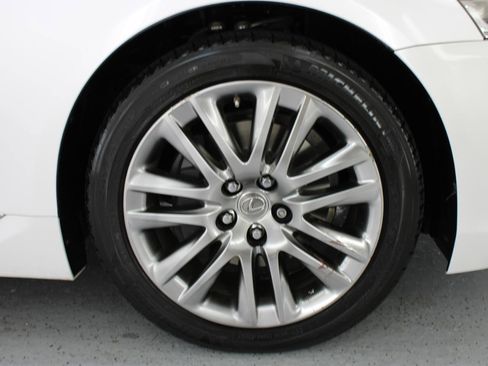 Used 2017 Lexus LS 460 w/ Comfort Package RWD image 87