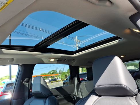 Certified 2023 INFINITI QX60 Pure AWD/4WD image 18