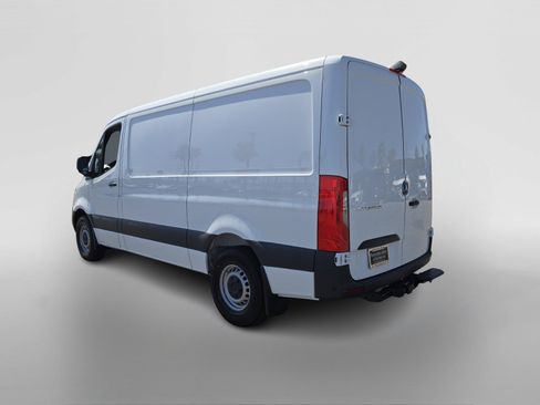 New 2025 Mercedes-Benz Sprinter 2500 image 3