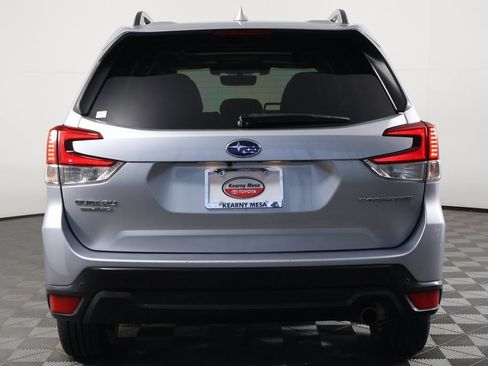 Used 2019 Subaru Forester Limited AWD/4WD image 5