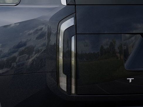 New 2027 Kia Telluride LX FWD image 11