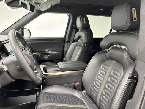 Used 2025 Rivian R1S Adventure AWD/4WD image 20