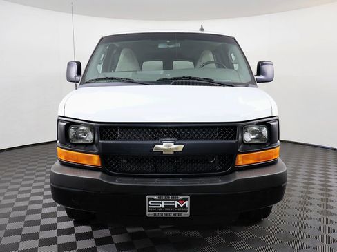 Used 2016 Chevrolet Express 2500 LS image 4